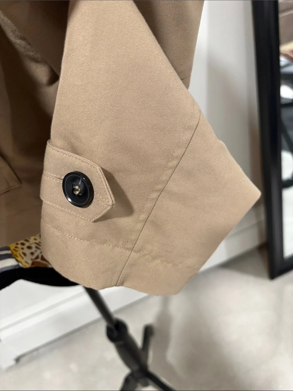 ZARA Double Breasted Crop Trench Women’s M - Picture 3 of 8